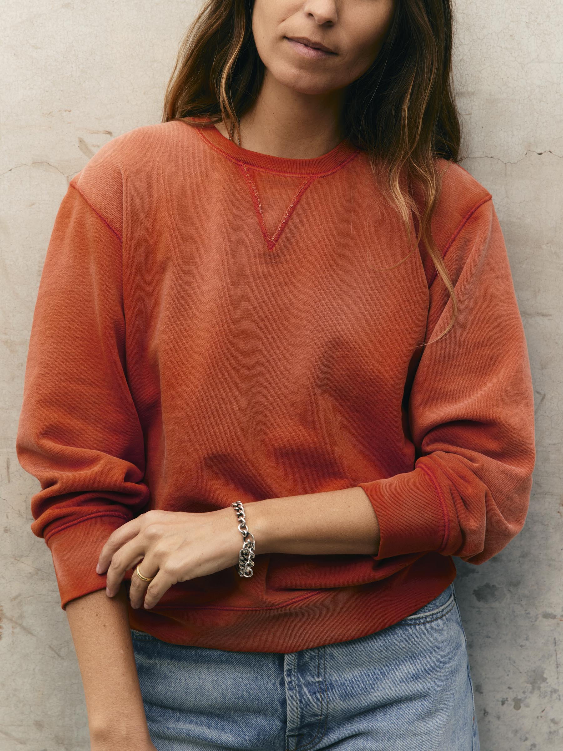hilts sweatshirt sunfaded red – imogene + willie