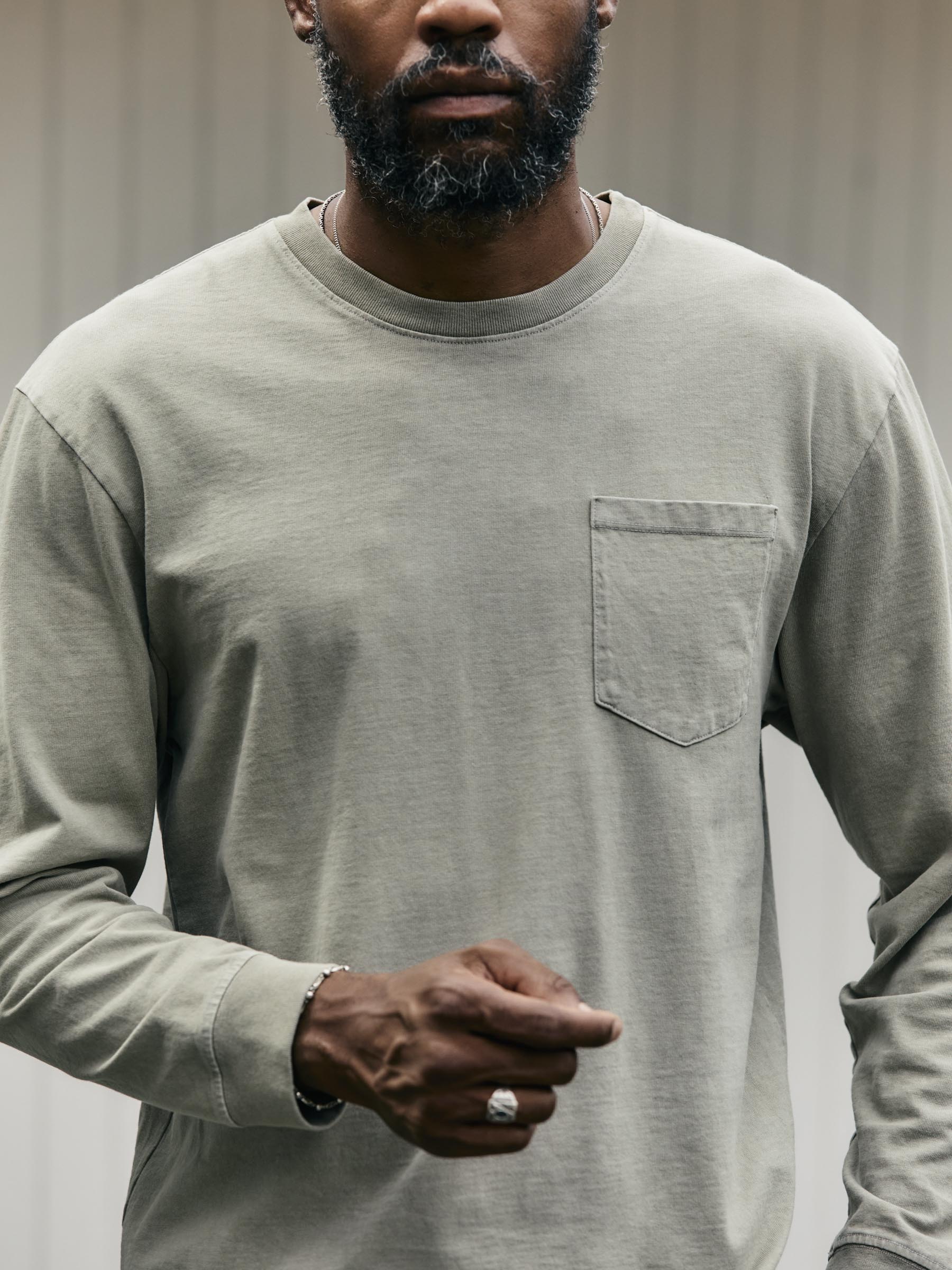 long sleeve pocket tee in stone – imogene + willie