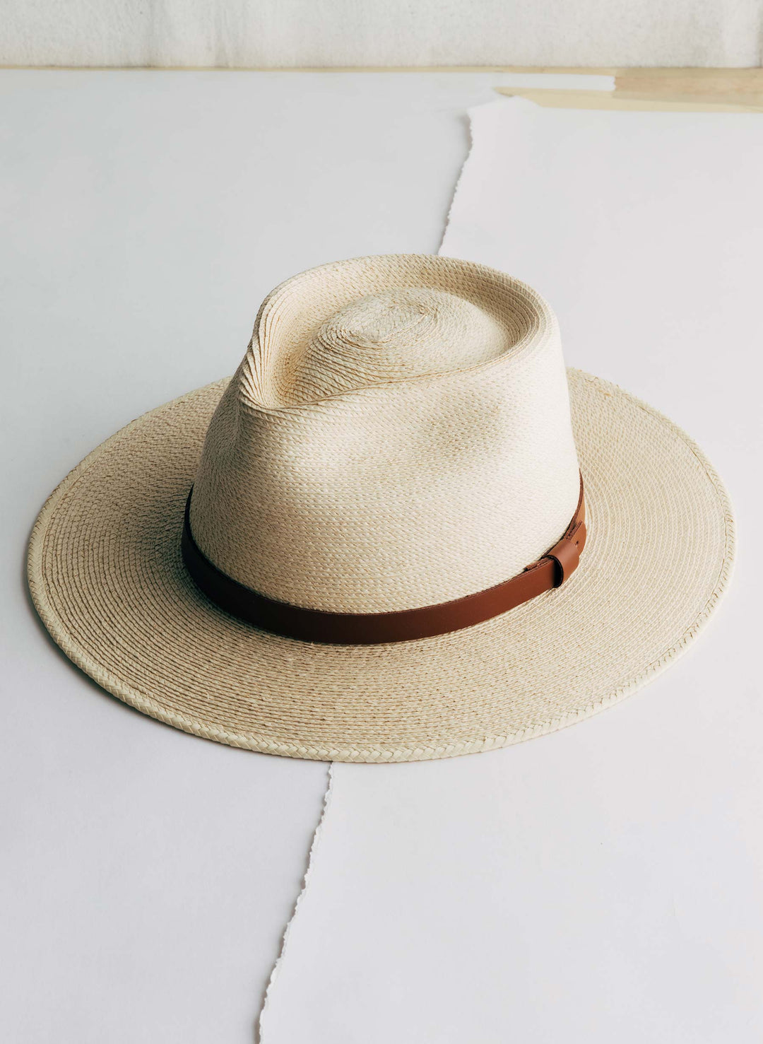 Clothing, Hat, Sun hat, Fedora, Cap, Costume hat, Beige, Composite material, Fashion accessory, Natural material
