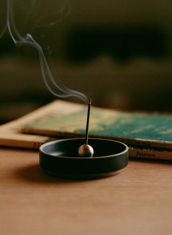 hasami incense holder