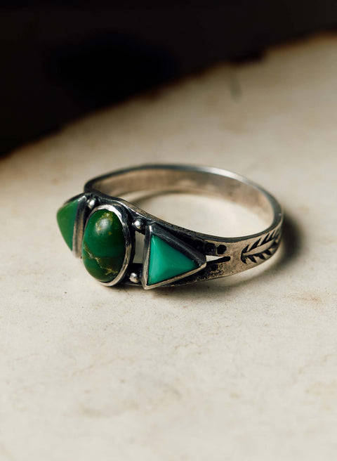 vintage trading post-era 3 stone ring