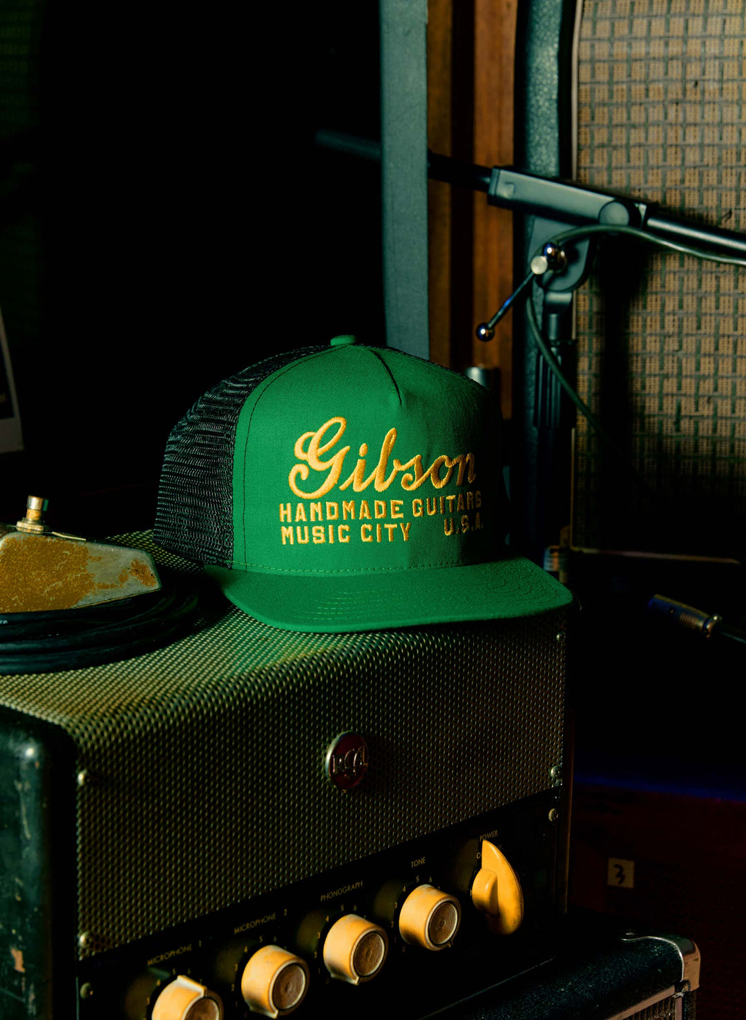 the "gibson" trucker