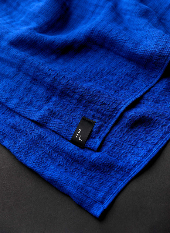 morihata gauze scarf in blue