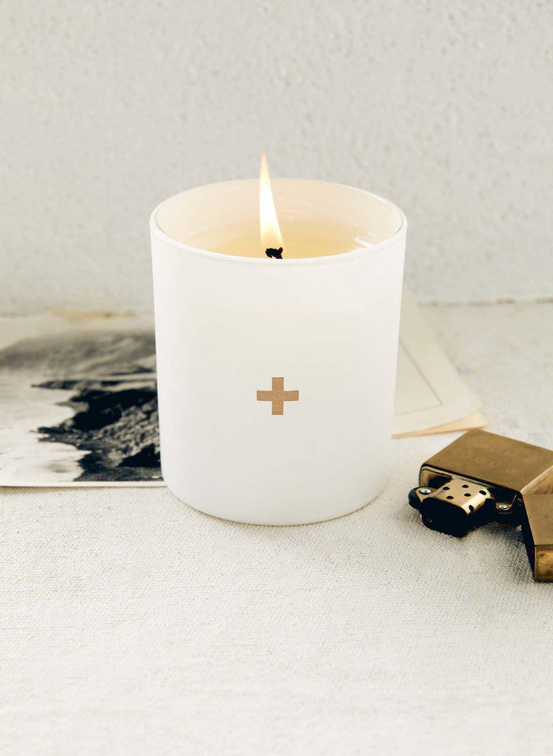 the plus candle no. 2 (white) - Model