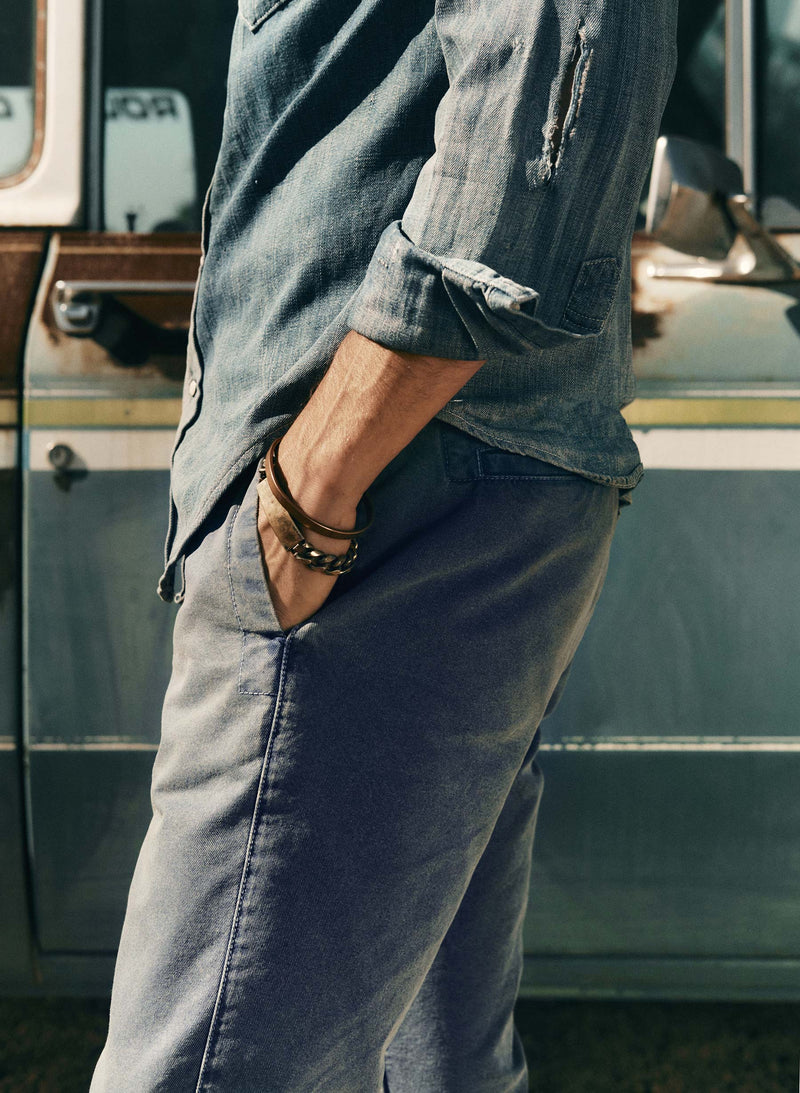 the all american chino in faded blue