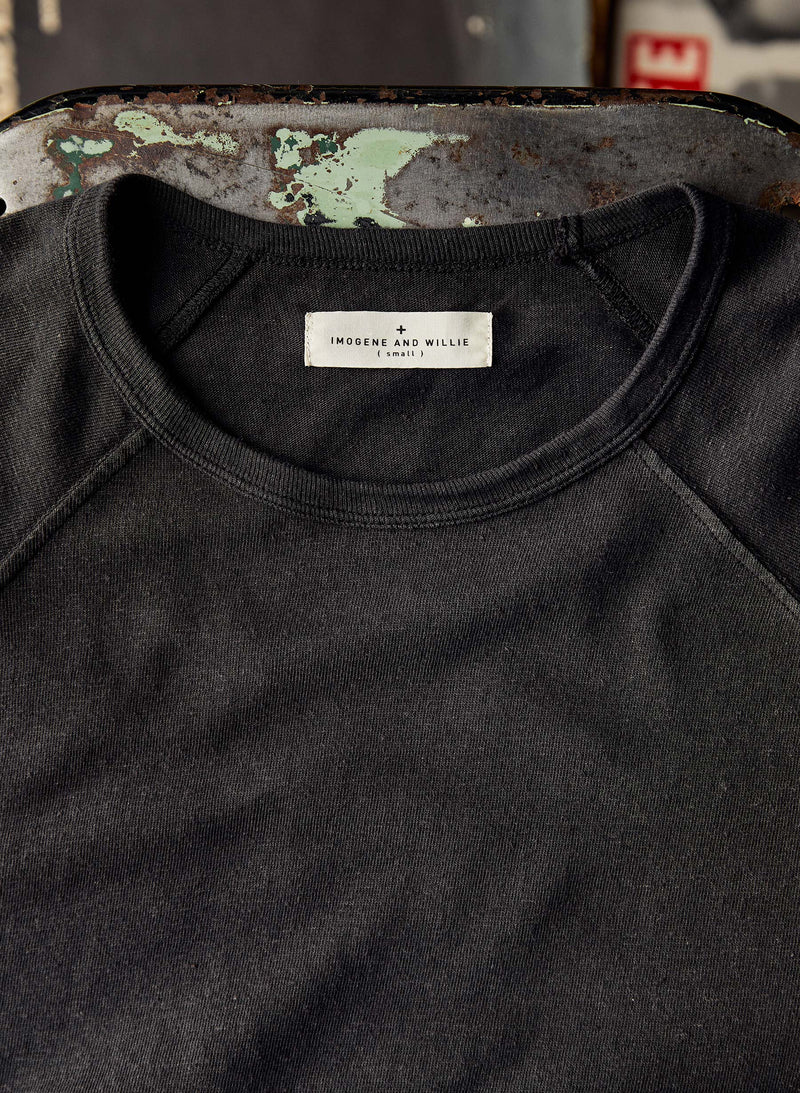 the long sleeve raglan in faded black