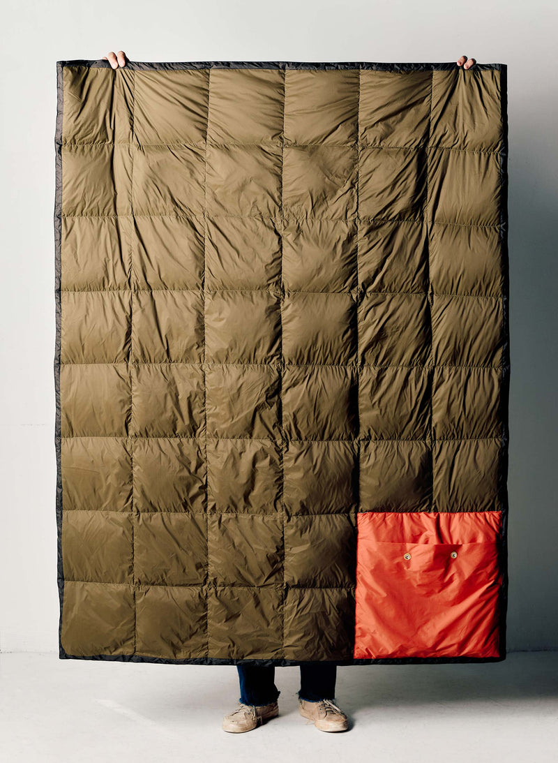 i+w x Crescent Down Works camp blanket