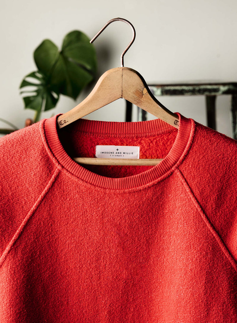 the cut sleeve sweatshirt in poppy