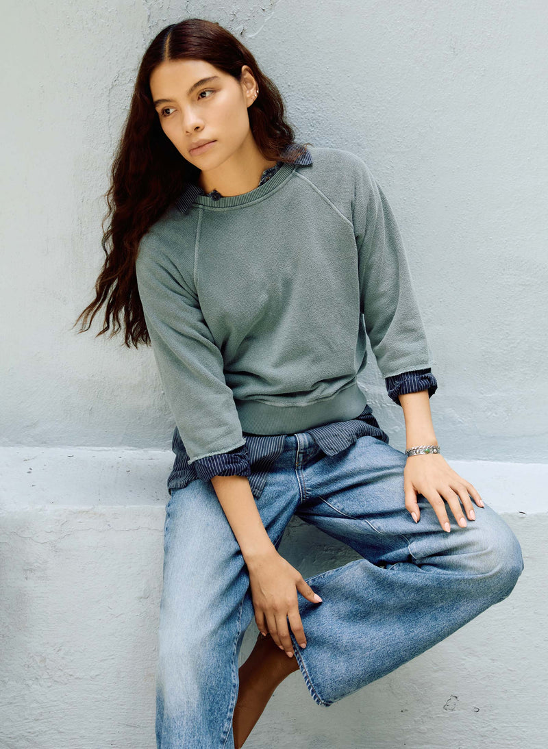 the cut sleeve sweatshirt in sage