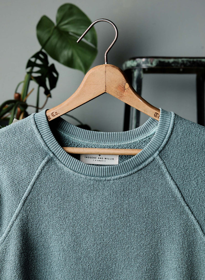 the cut sleeve sweatshirt in sage