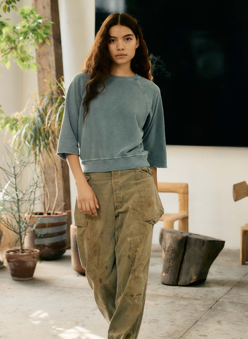 the cut sleeve sweatshirt in sage