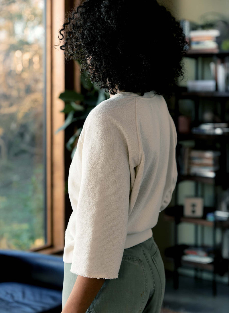 the cut sleeve sweatshirt in natural