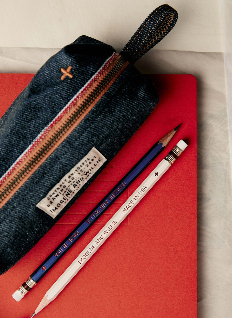 the i+w selvage pencil bag - Model