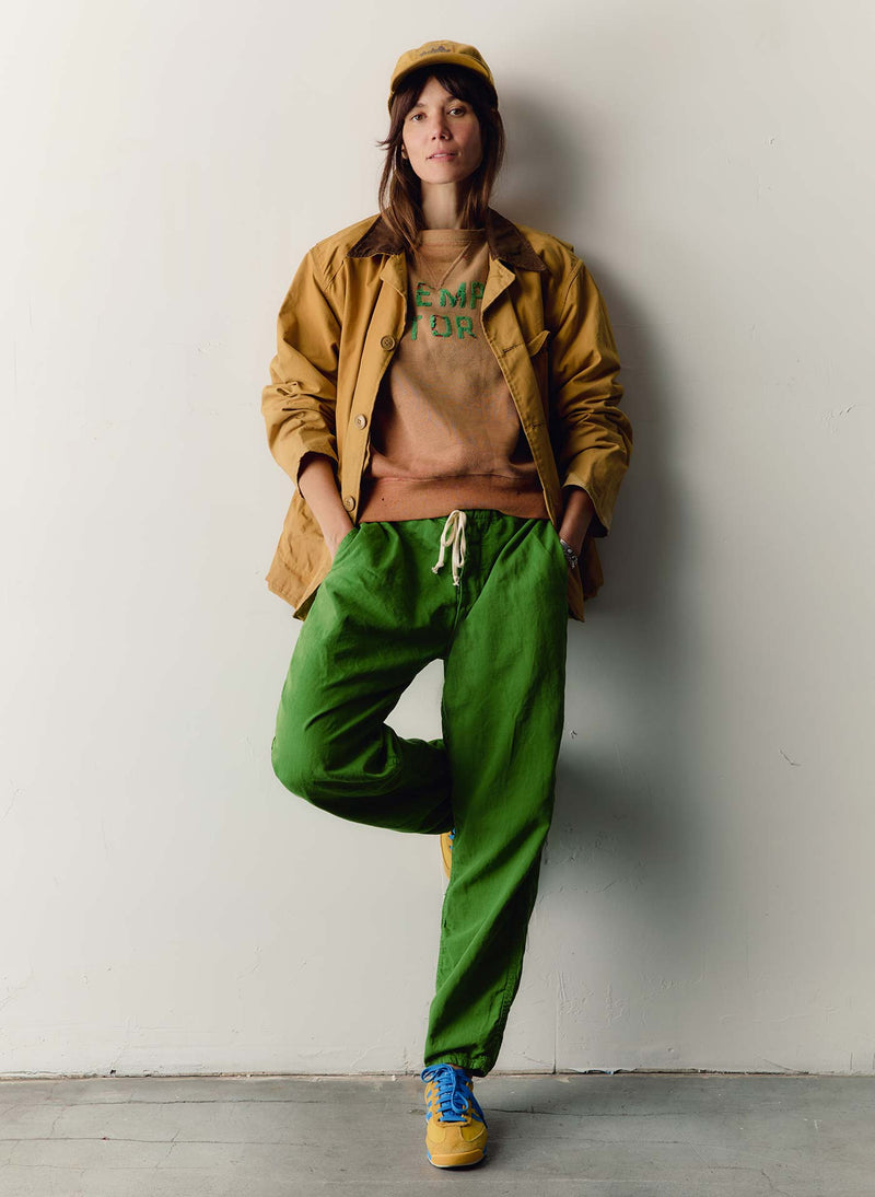 the lounge pant in fern green