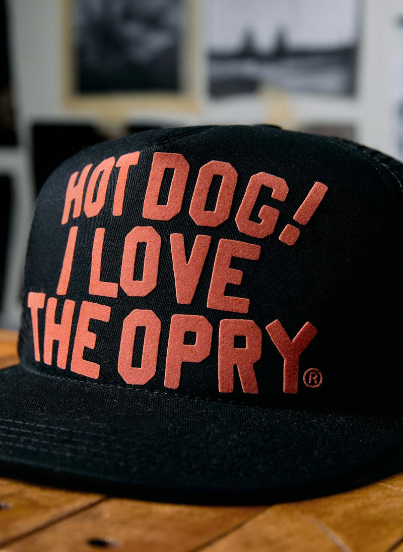 the i+w x opry "hot dog" trucker - Model