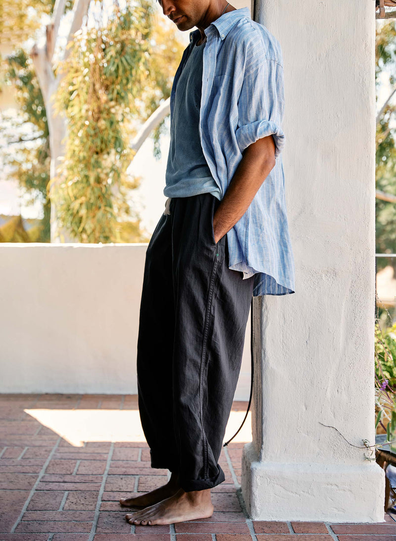 the lounge pant in faded black