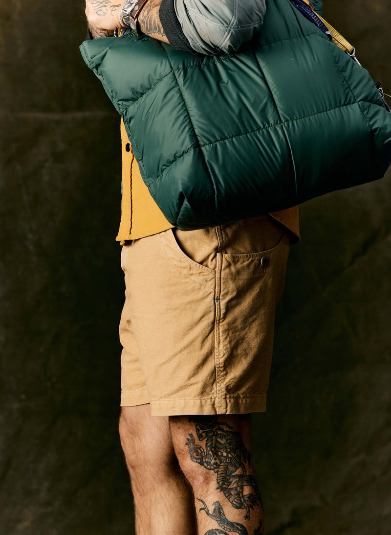 the mountain short in field tan