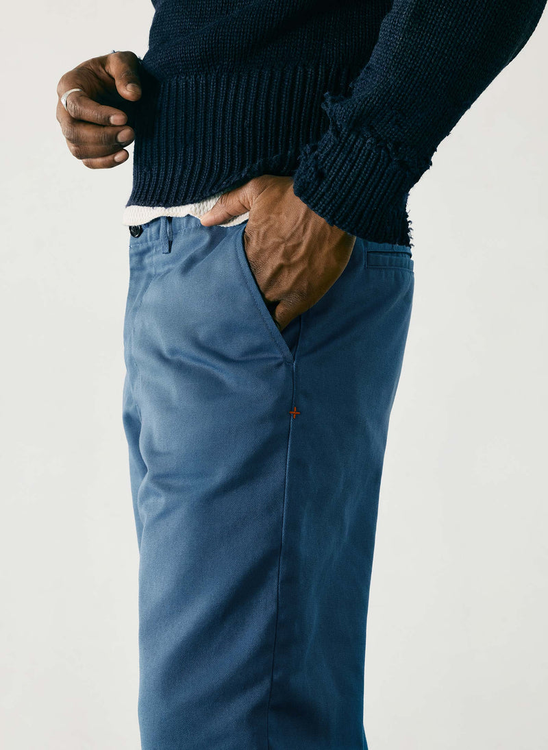 oceanside relaxed pant in postman blue