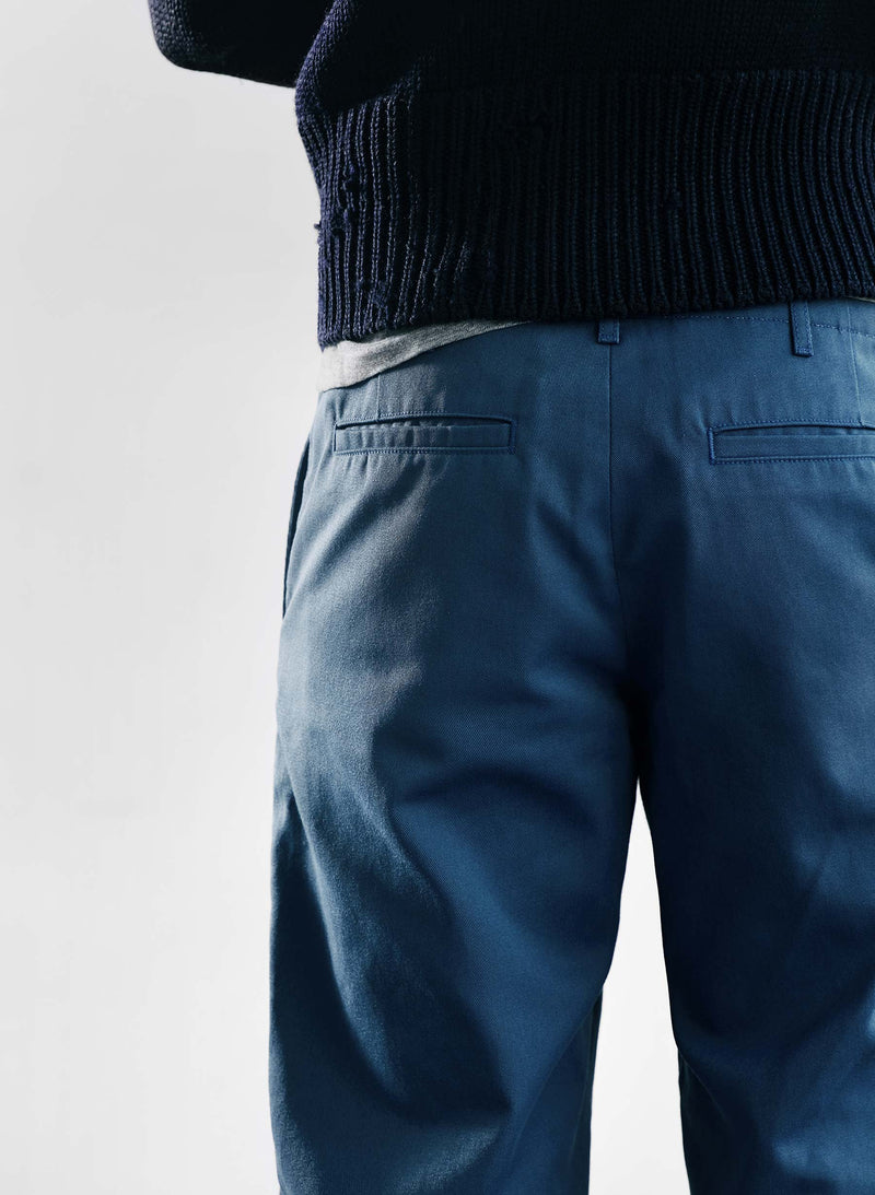 oceanside relaxed pant in postman blue