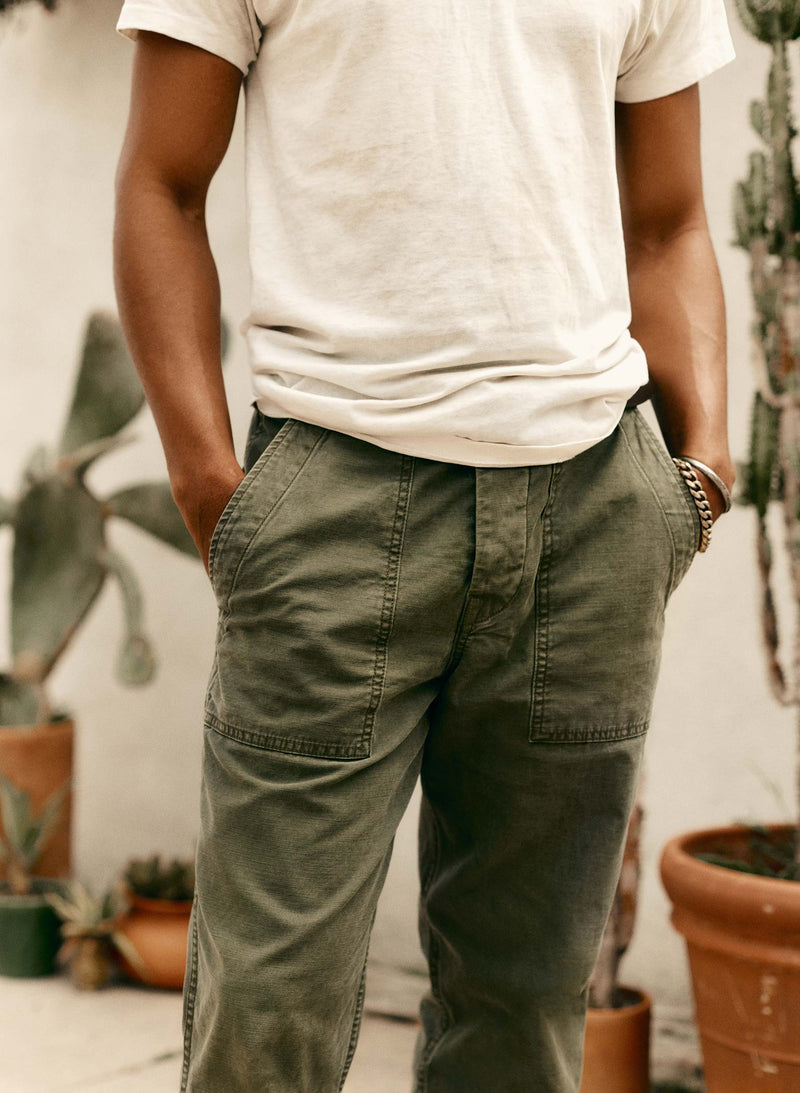 oliver military trouser in olive