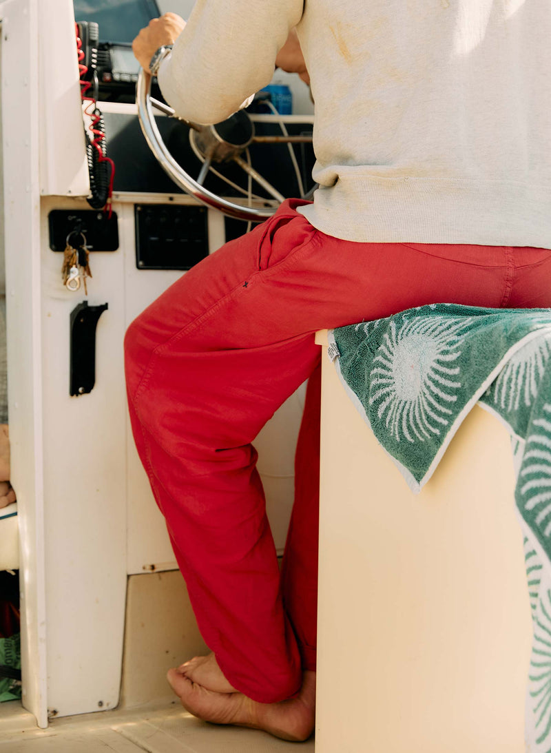 the lounge pant in poppy