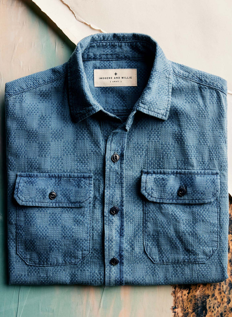 the shoreline shirt in washed indigo check