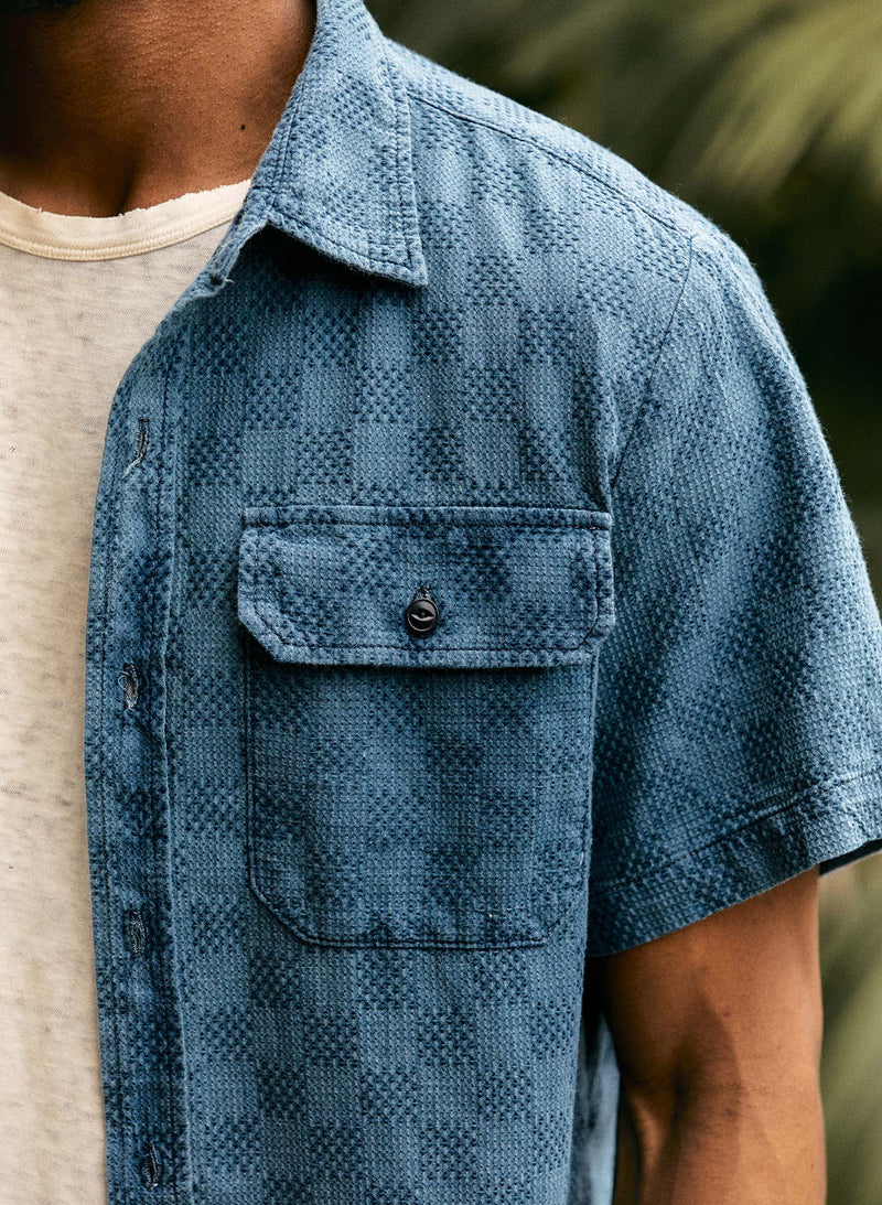 the shoreline shirt in washed indigo check