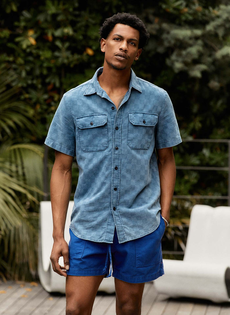 the shoreline shirt in washed indigo check