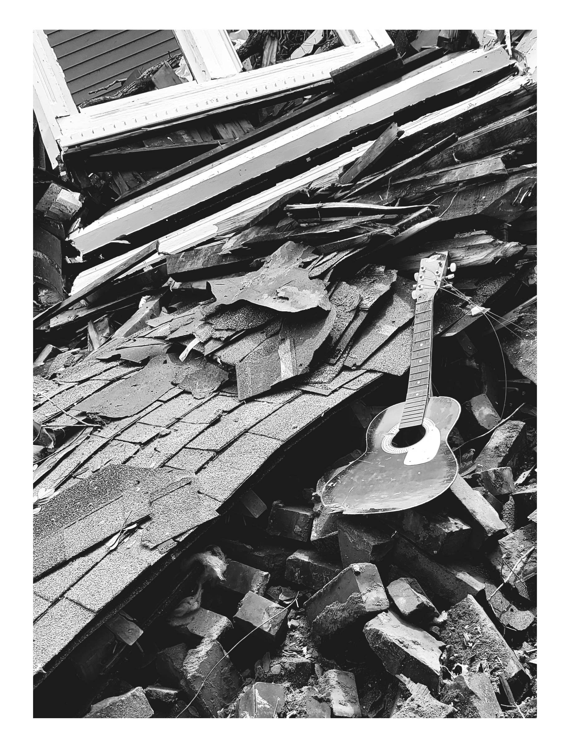 Wood, Black-and-white, Line, Parallel, Monochrome photography, Monochrome, Pattern, Metal, Font, Still life photography