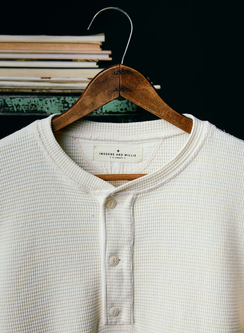 the knit waffle henley in vintage white