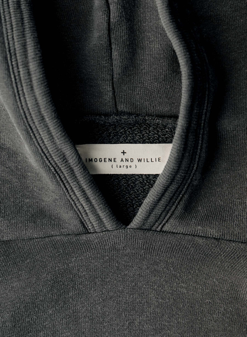 the wakefield hoodie in black