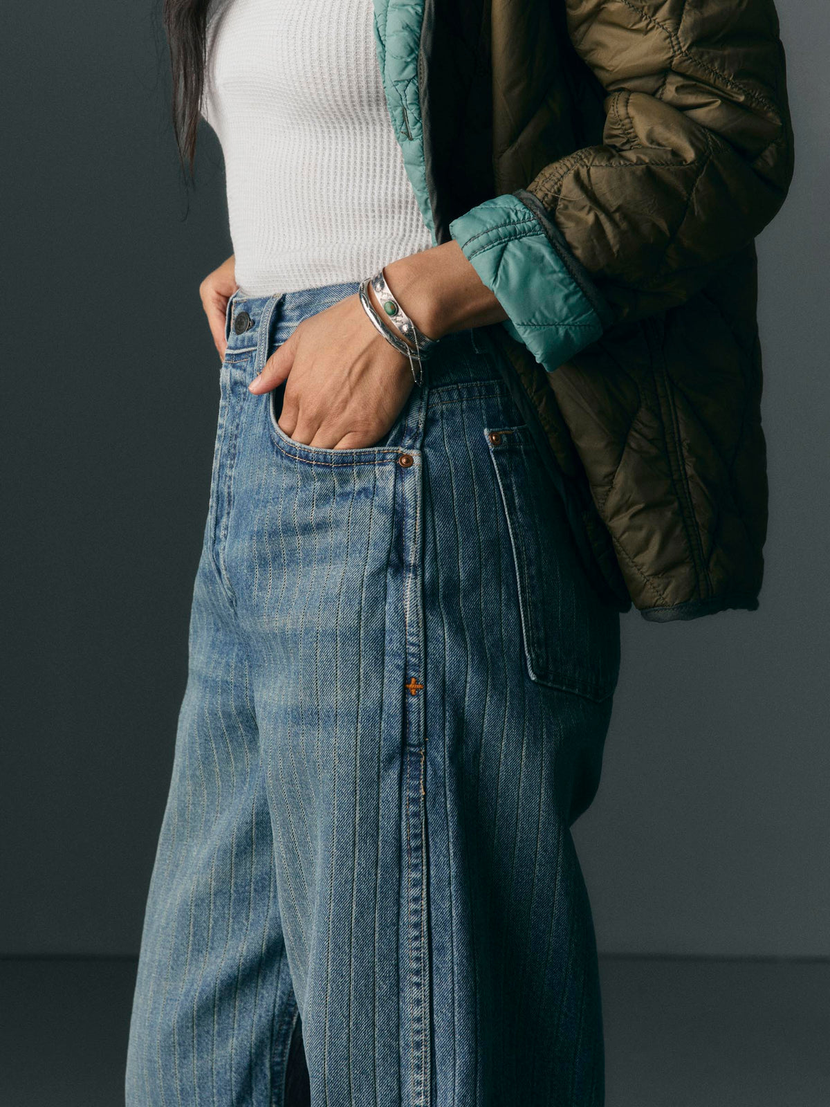 the buckleback jean in washed indigo stripe