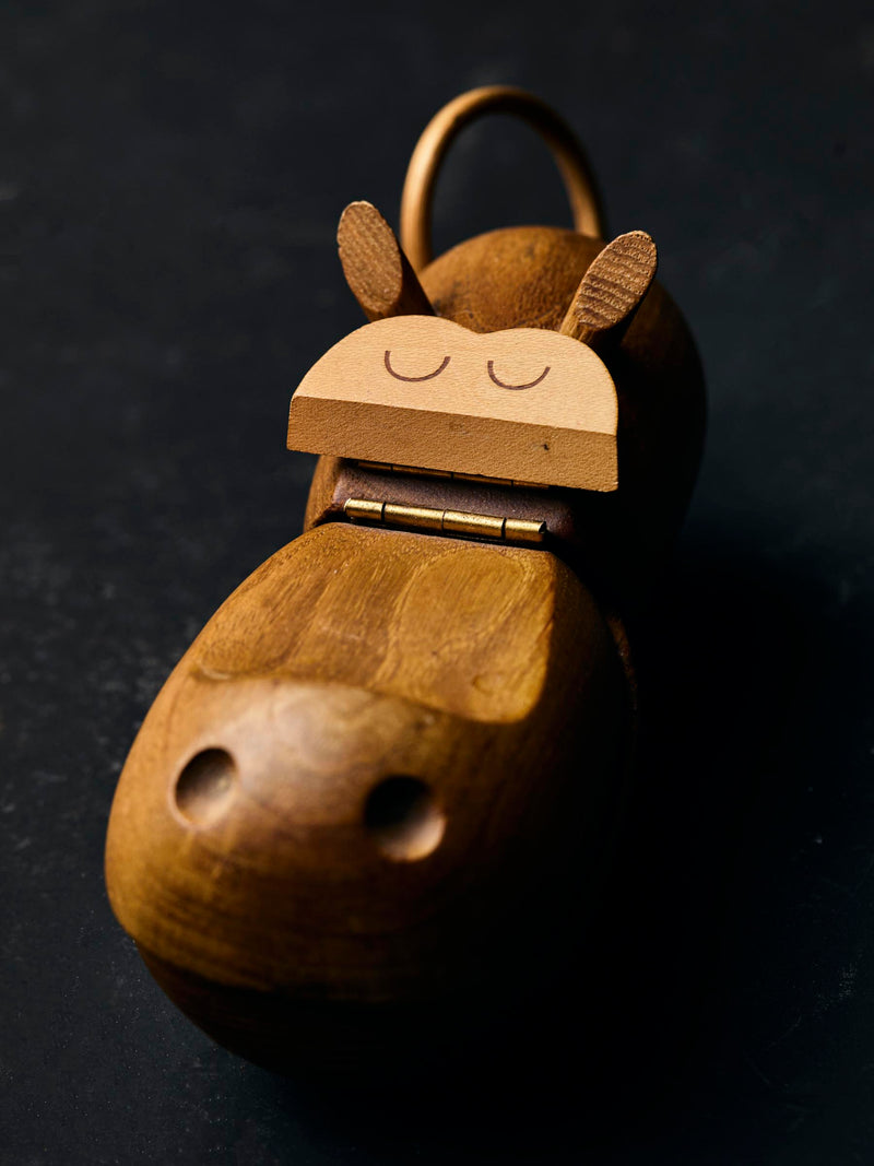 vintage 1950's hippo trinket tray