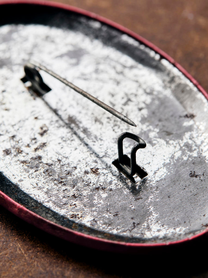 vintage "wake of the flood" pin - Model