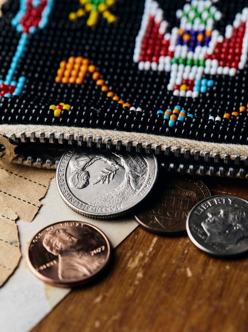 vintage glass bead coin purse - Model