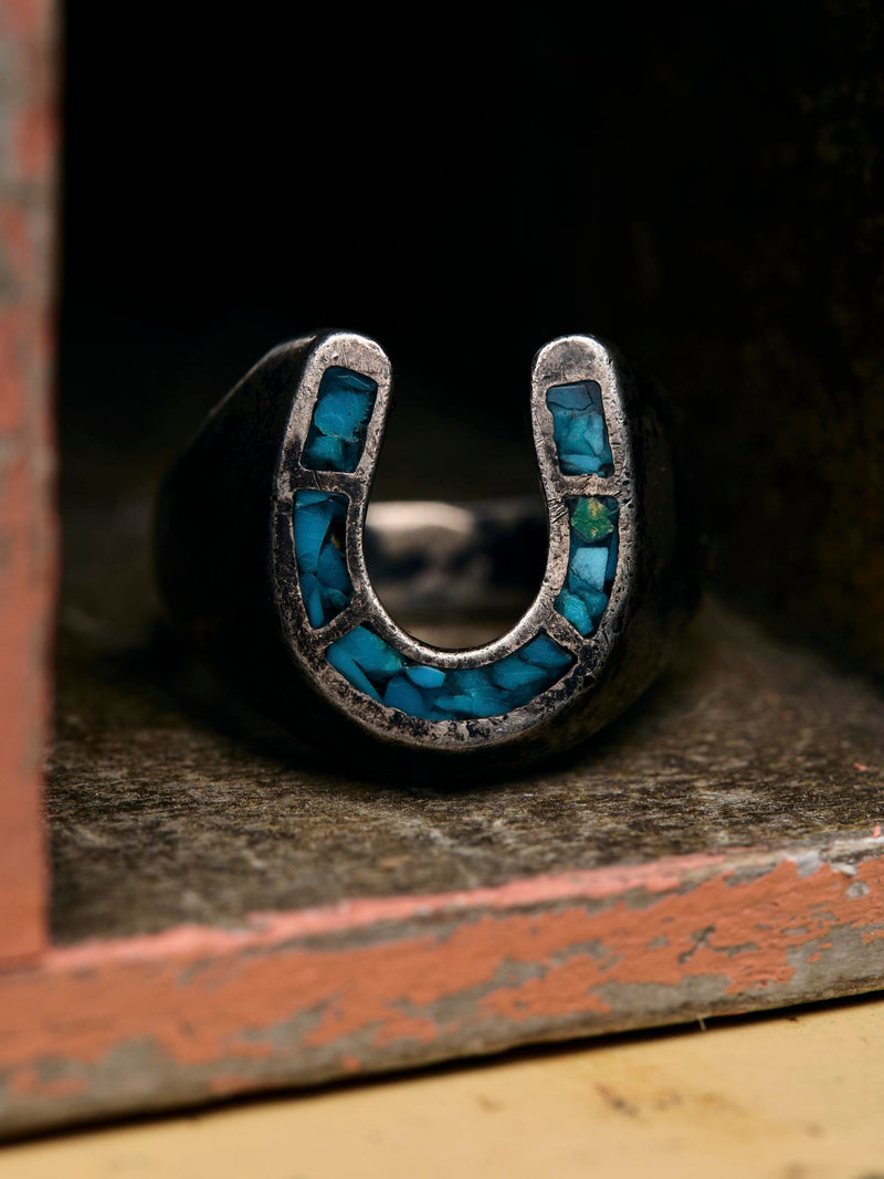 vintage trading post-era horseshoe ring - Model