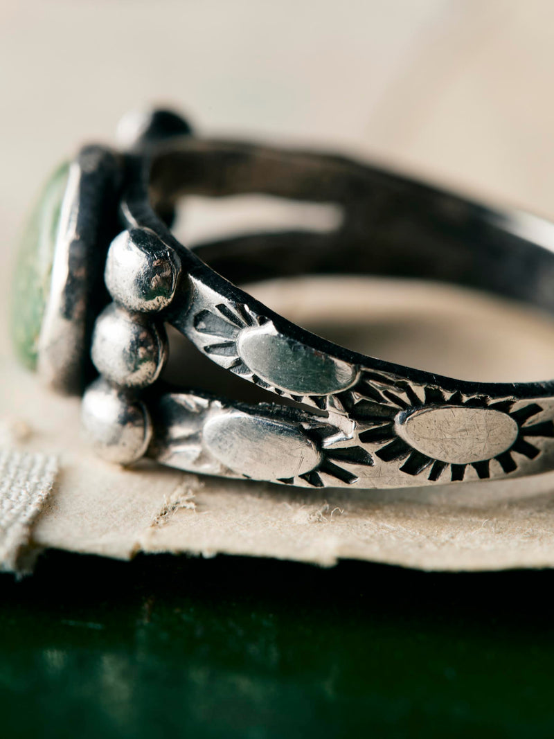 vintage harvey-era turqoise ring - Model