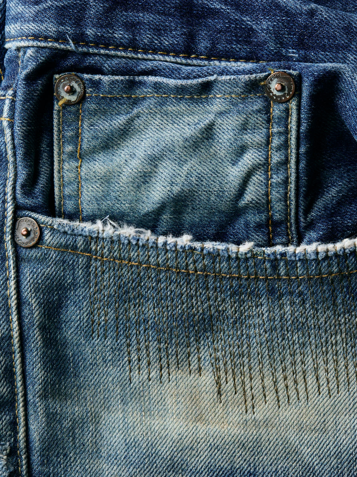 limited edition love fades no.047 barton