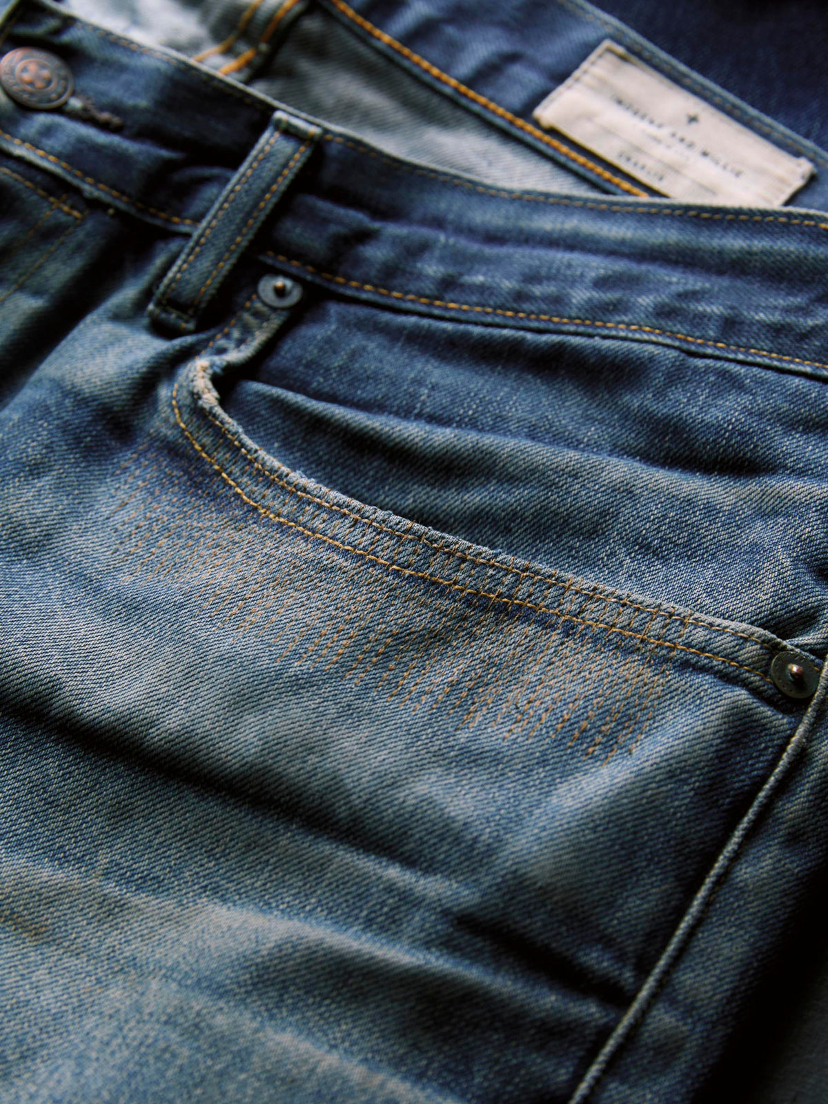 limited edition love fades no.040 charlie