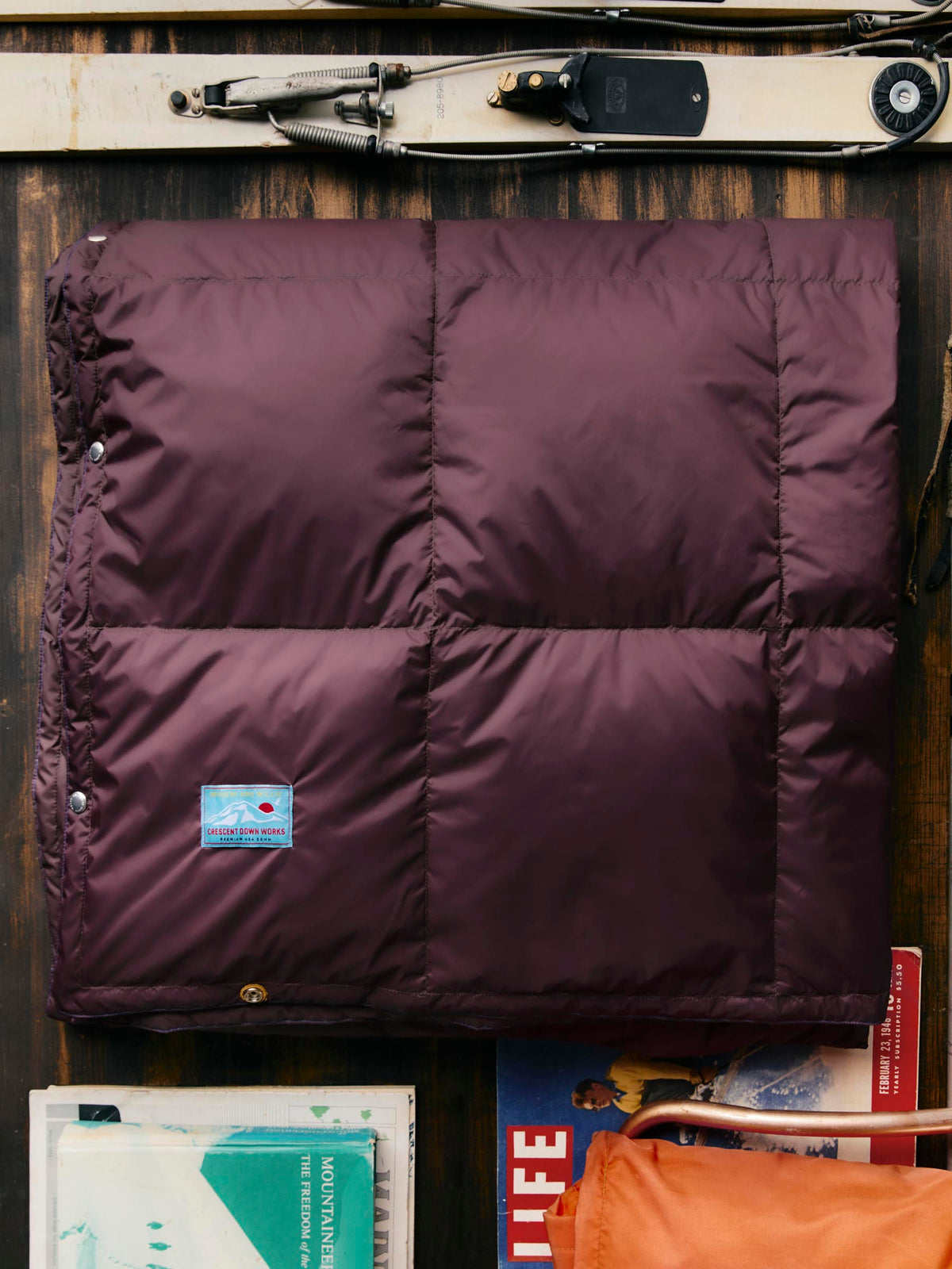 i+w x cdw down snap poncho blanket