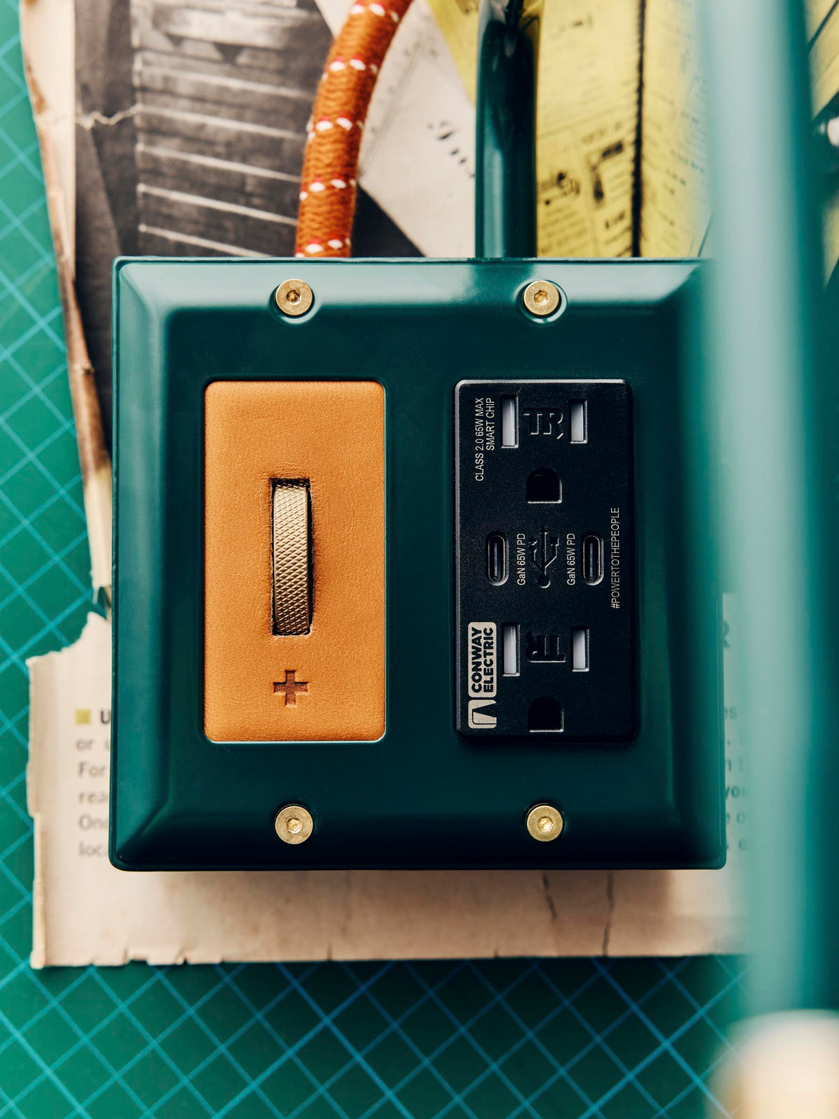 Conway Electric JAX lamp