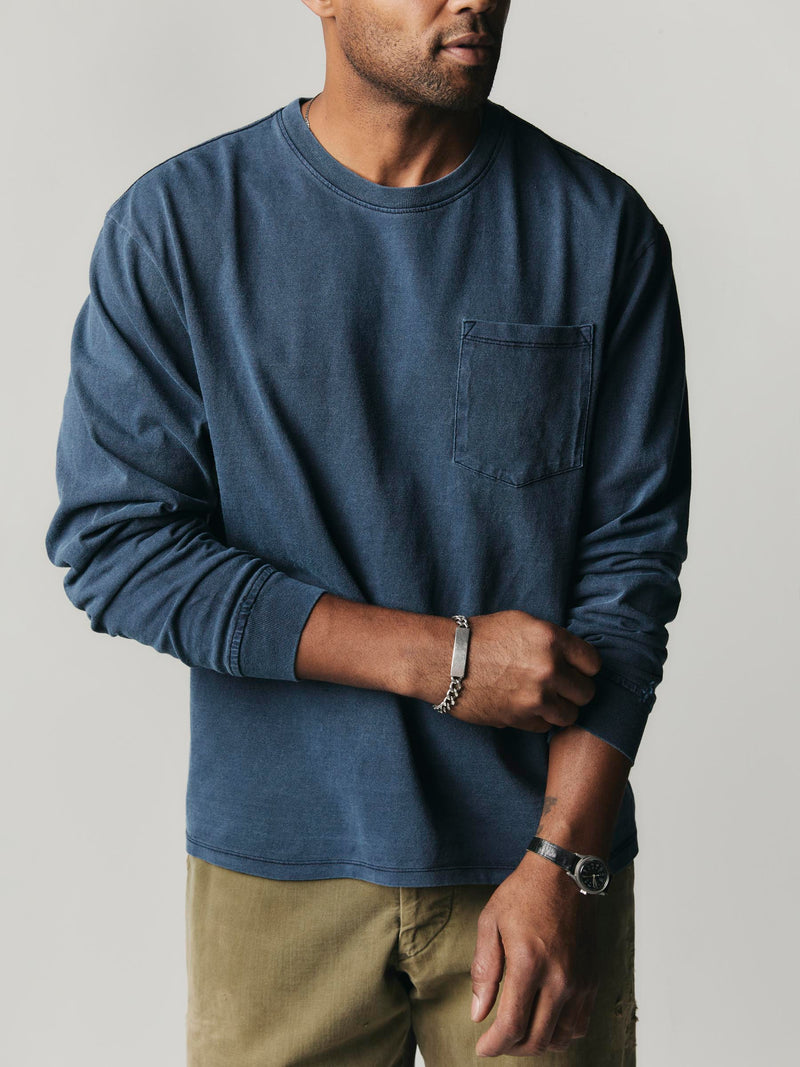 long sleeve pocket tee in faded navy