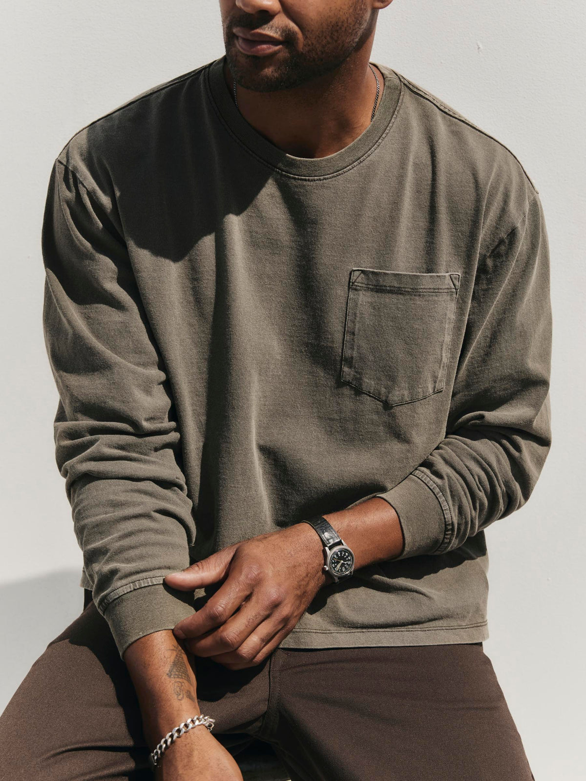 long sleeve pocket tee in washed slate