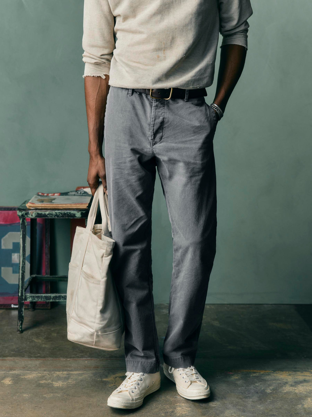 all american chino in faded black