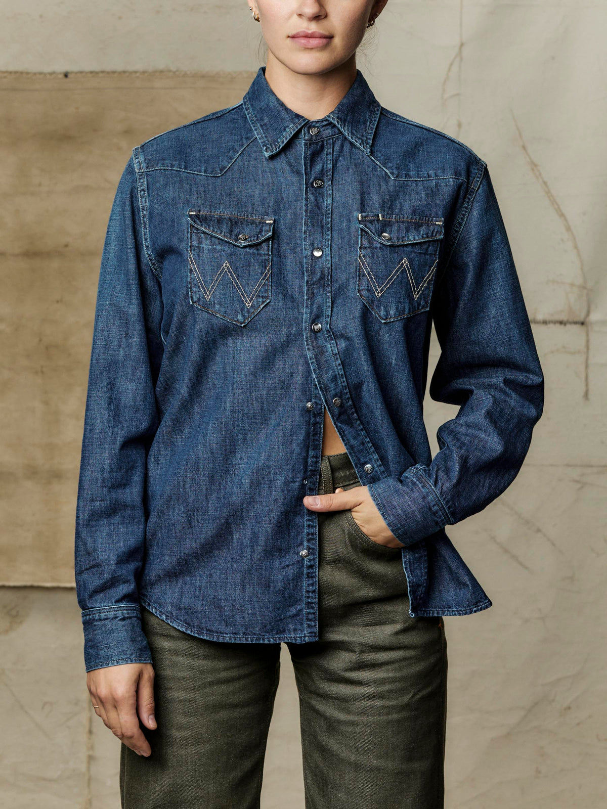 i+w x Wrangler 27MW washed western snap