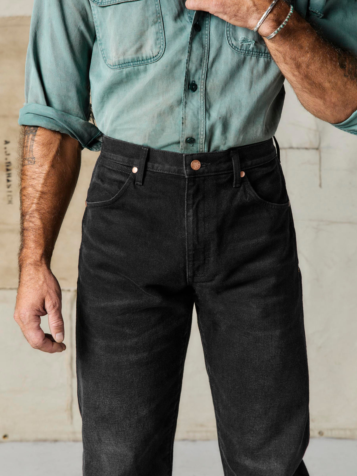 i+w x Wrangler 13MWZ washed black