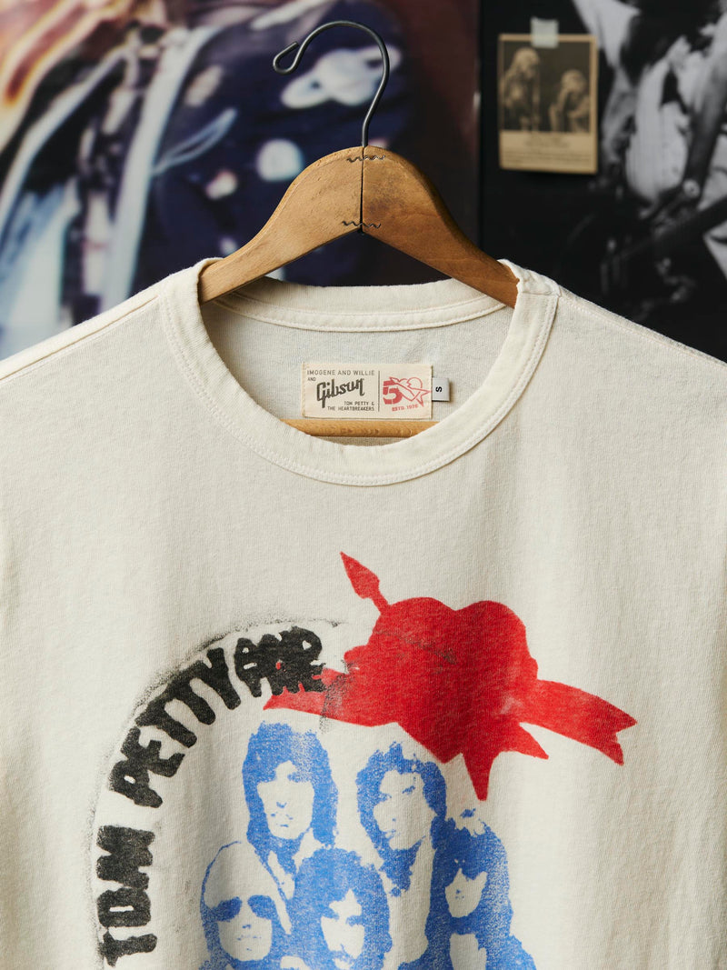 the Gibson "heartbreakers" tee - Model