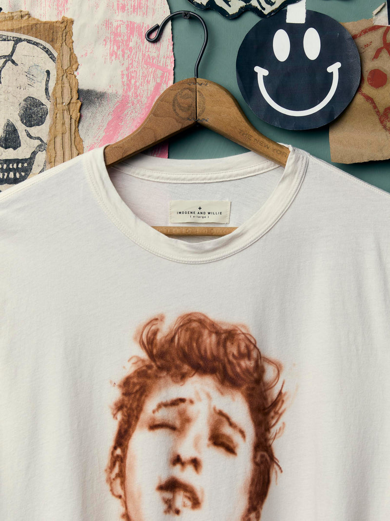 hand drawn "dylan" tee - Model