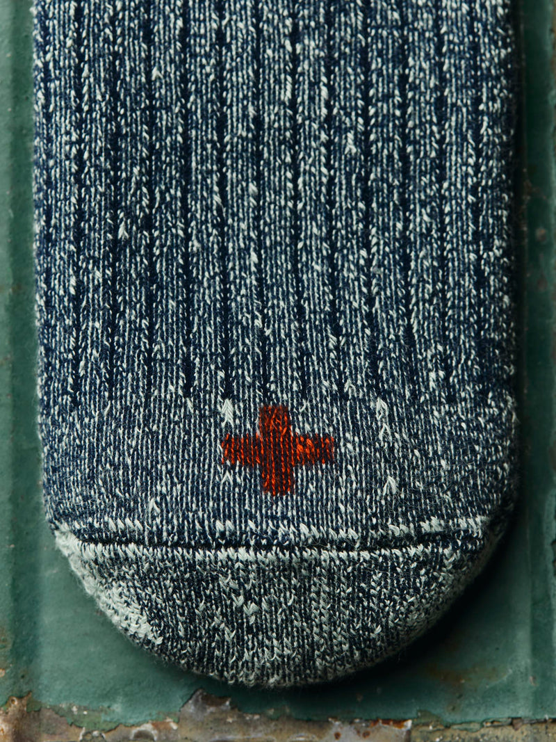 ribbed boot sock in slate - Model
