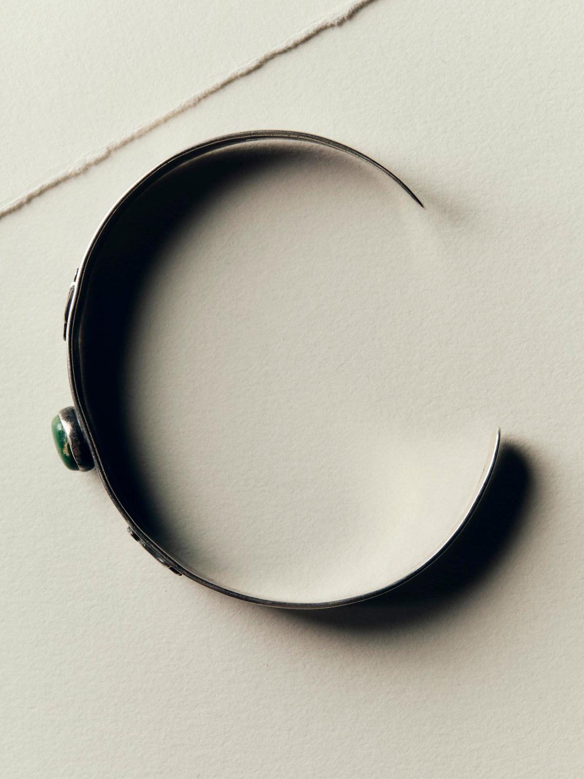 vinatge harvey-era thunderbird cuff